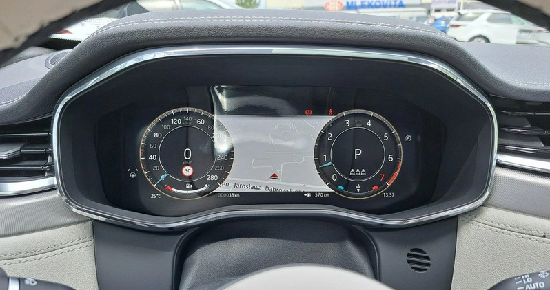 Jaguar F-Pace cena 349900 przebieg: 8200, rok produkcji 2023 z Szadek małe 781